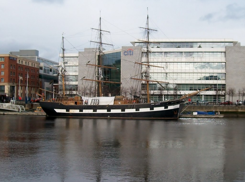 The Jeanie Johnston and the Irish Headquarters of the Citi Bank on Custom House Quay