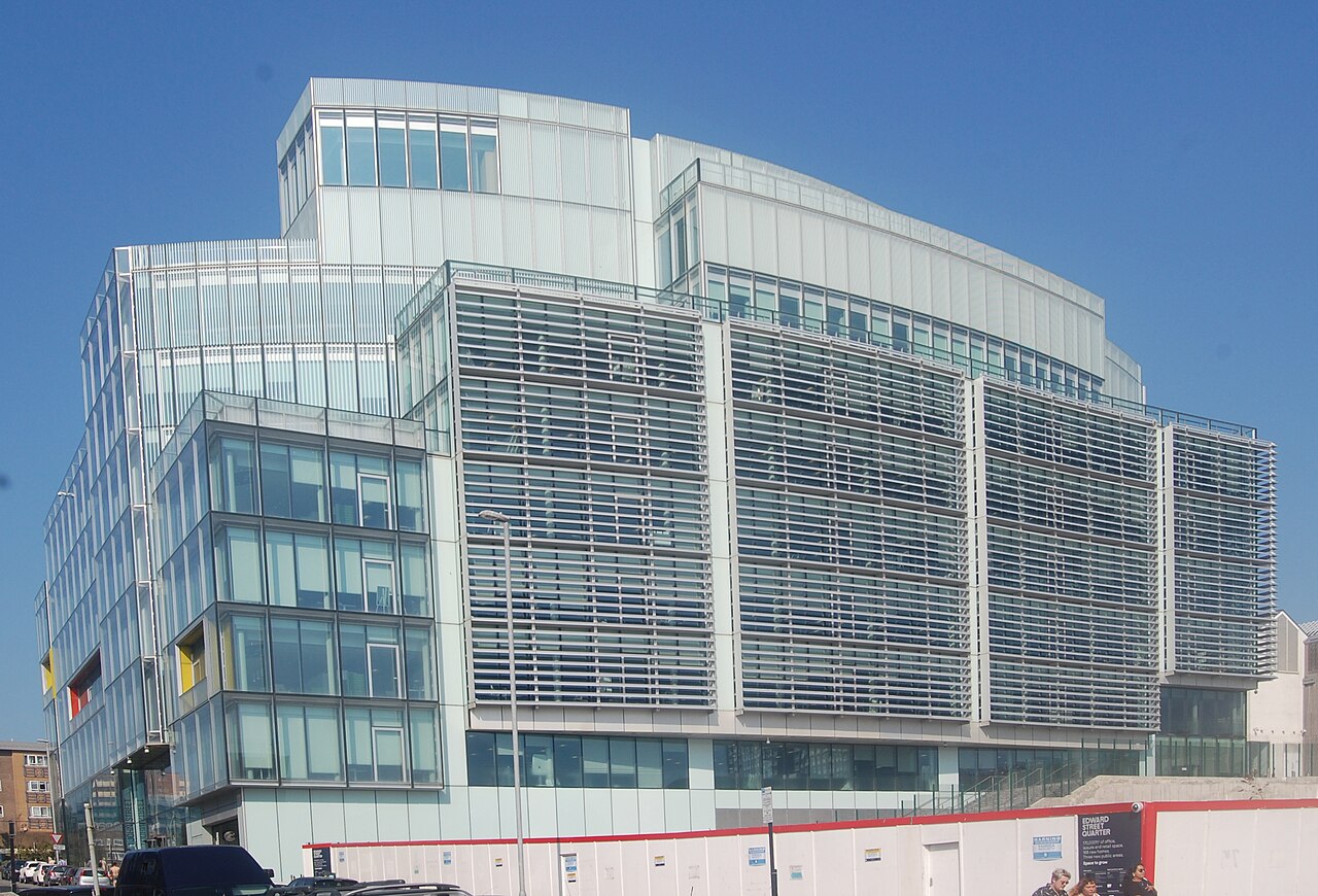 American Express European Service Centre, 1 John Street, Carlton Hill, Brighton, City of Brighton and Hove, England. The new European headquarters of American Express, built behind the old Amex House headquarters in 2011–12 and completed in