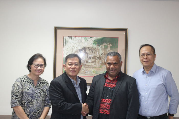 DFA Assistant Secretary Jose Maria Carino of the Technical Cooperation Council of the Philippines (TCCP) met with Hon. Jotham Napat, Deputy Prime Minister and Minister for Trade and Industry on 27 August 2019 in Port Vila, Vanuatu.