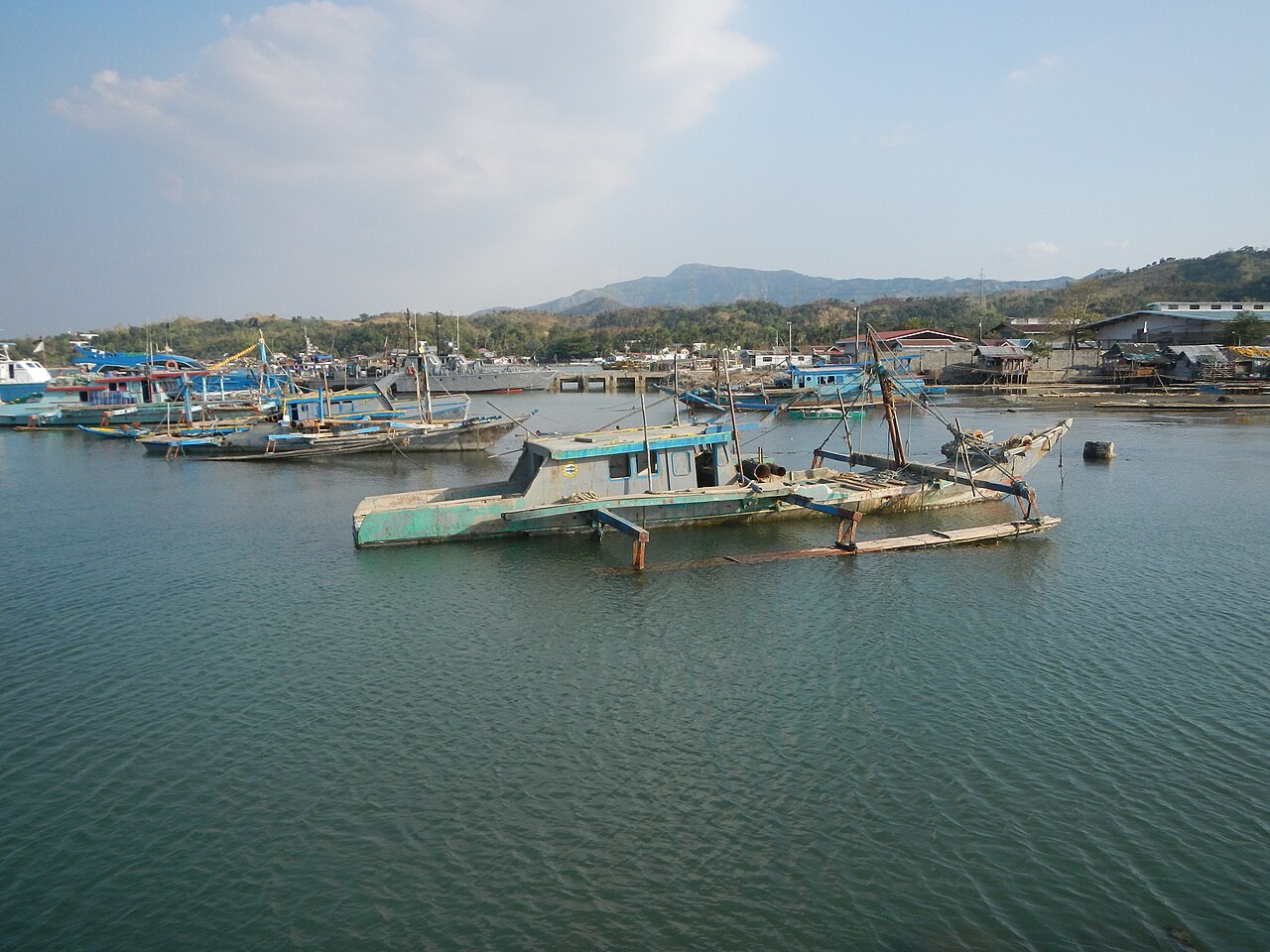 Philippine Ports Authority (Sual, Pangasinan) seashore and port and pier, which is still starting construction, beside the Sual Port (Pangasinan) or Fish Port Complex (Philippine Fisheries Development Authority, Sual, Pangasinan) in List of