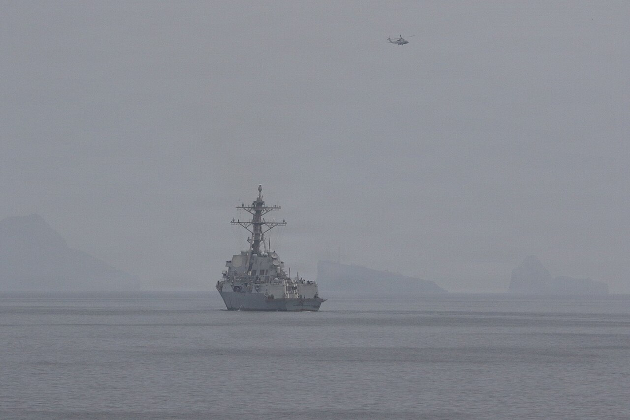 U.S. Central Command (CENTCOM) forces began setting conditions for clearing mines in the Strait of Hormuz, April 11, as two U.S. Navy guided-missile destroyers conducted operations. (U.S. Central Command Photo)