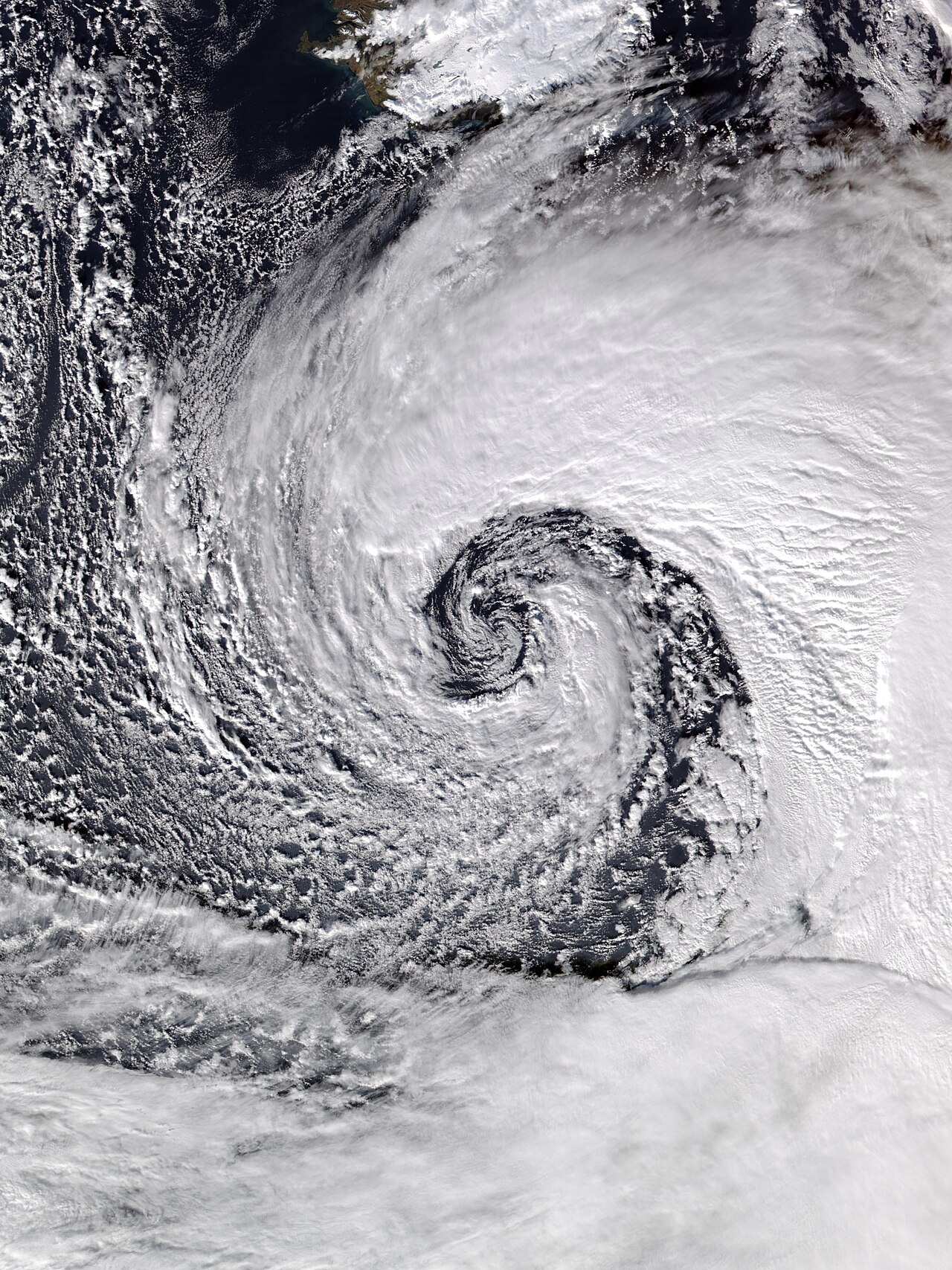 Storm Boelo rapidly deepening on approach to the northern British Isles on October 24, 2026. This was taken using the VIIRS imaging instrument onboard the NOAA-20 polar orbiting satellite.