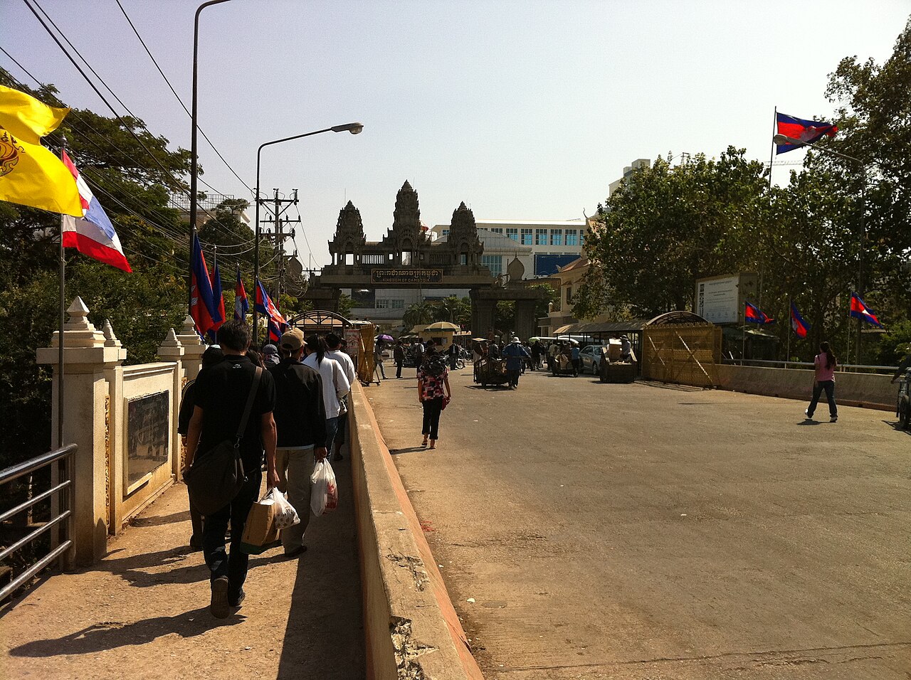 Border crossing between Thailand and Cambodia